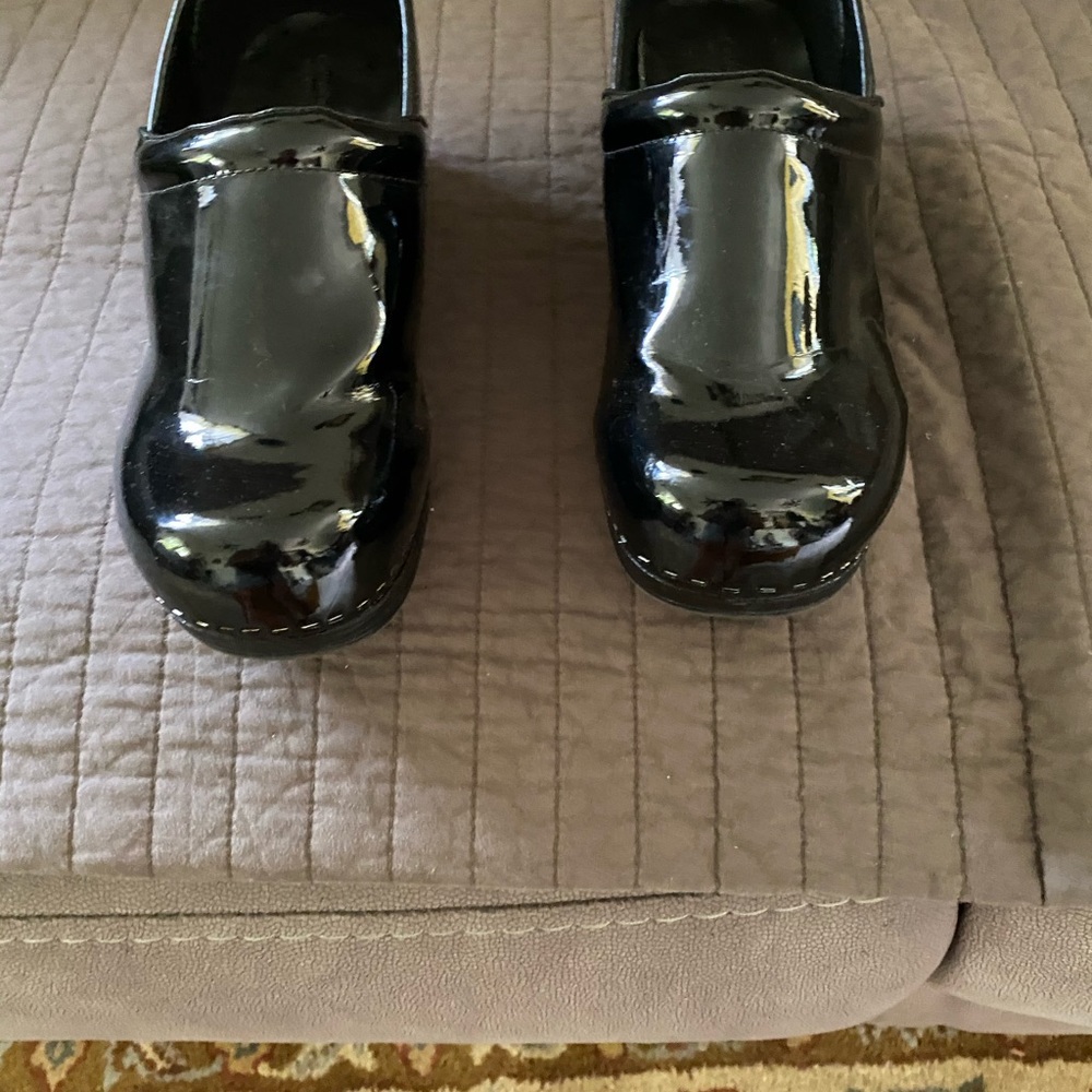 Croft and barrow clogs